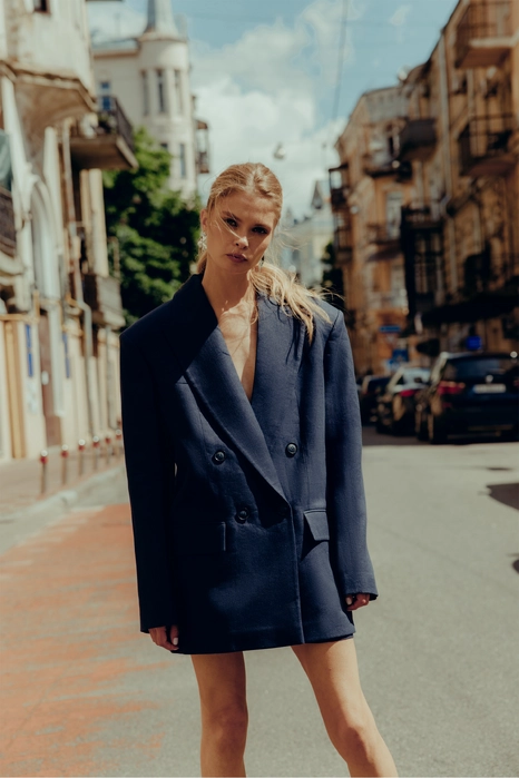 Жакет лляний двобортний оверсайз з підплічниками