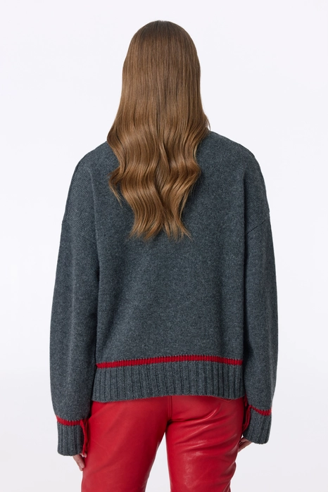 Contrast sweater