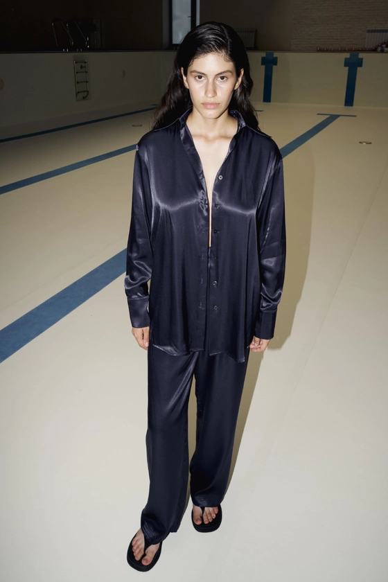 Сорочка атласна 