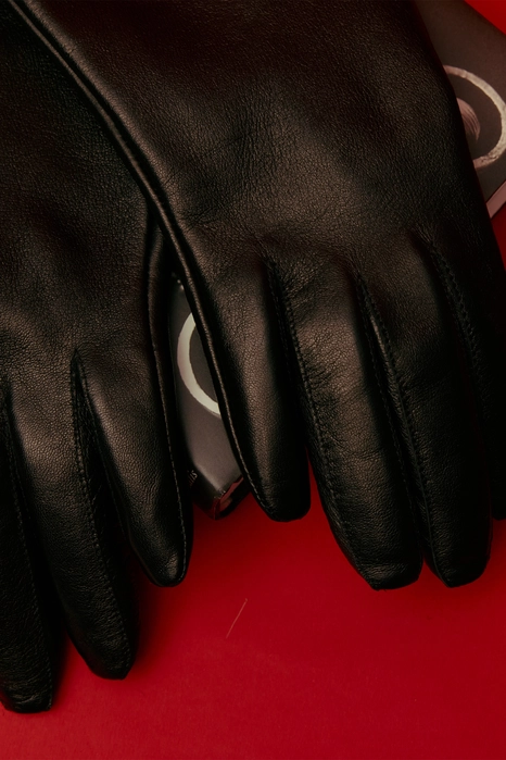 Рукавиці Fatale