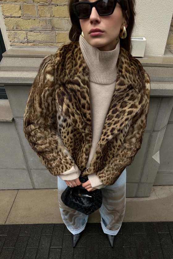 Вінтажна шуба з оцелоту 