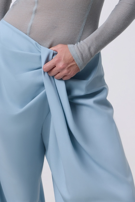 Cascade woolen trousers 