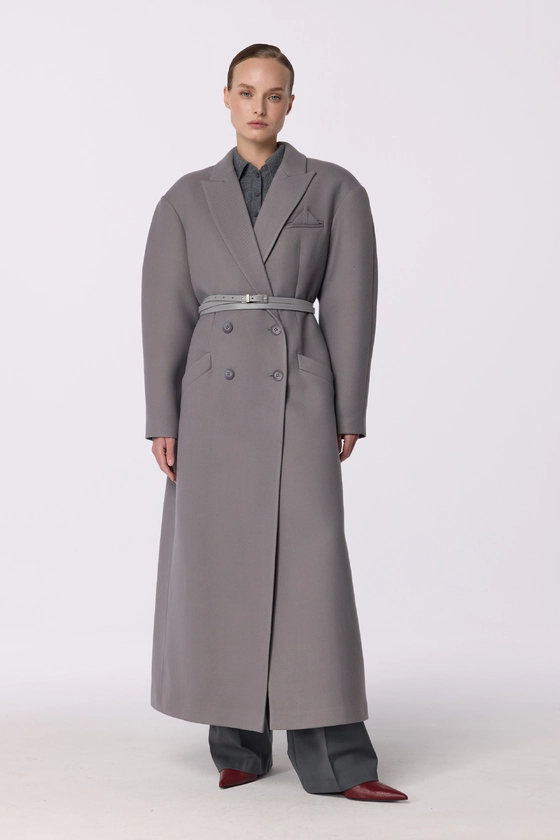 Двобортне пальто з акцентним плечем 