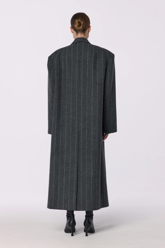 Oversized straight-cut coat 