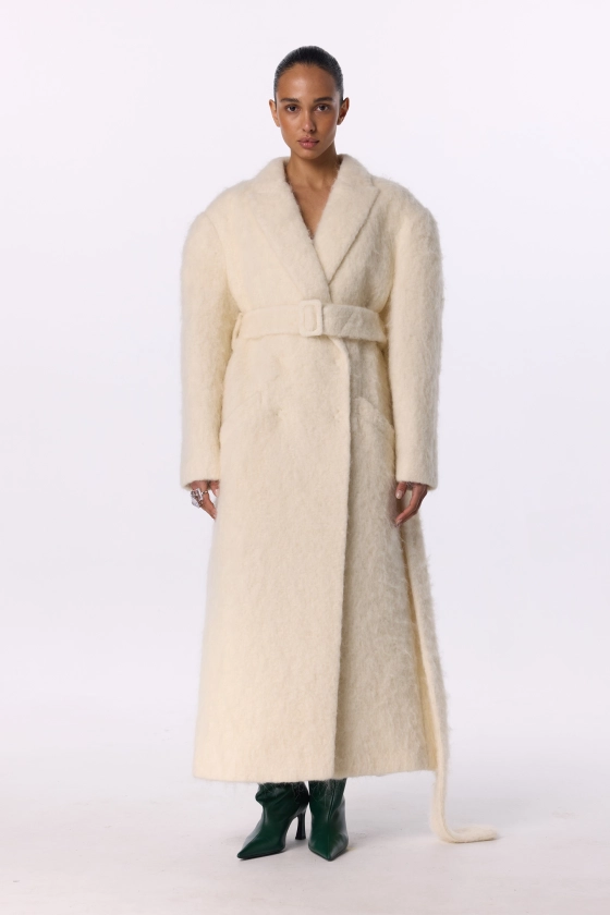 Double-breasted alpaca coat with accent shoulder - photo 4