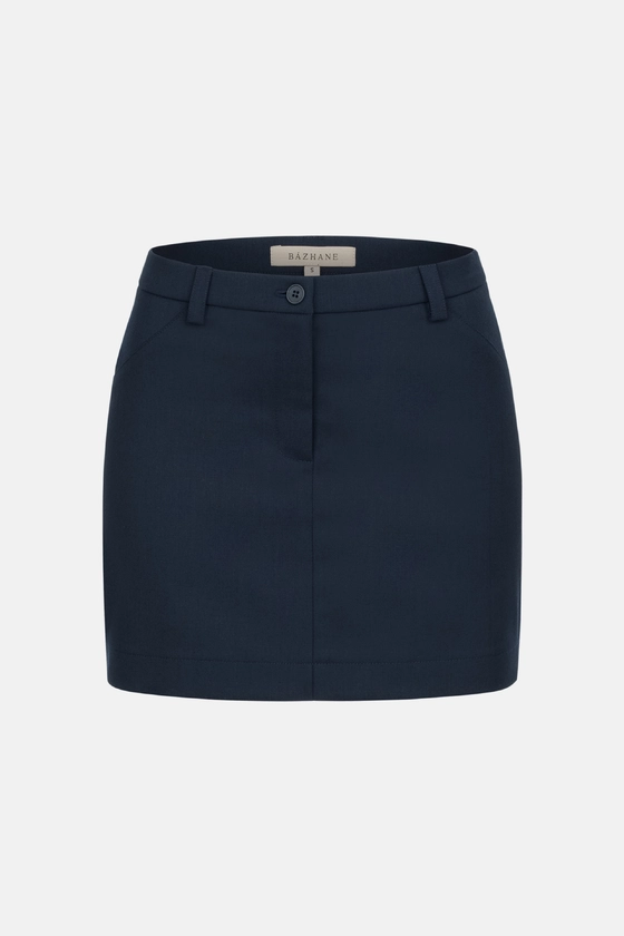 Woolen mini skirt with a mid-length fit 