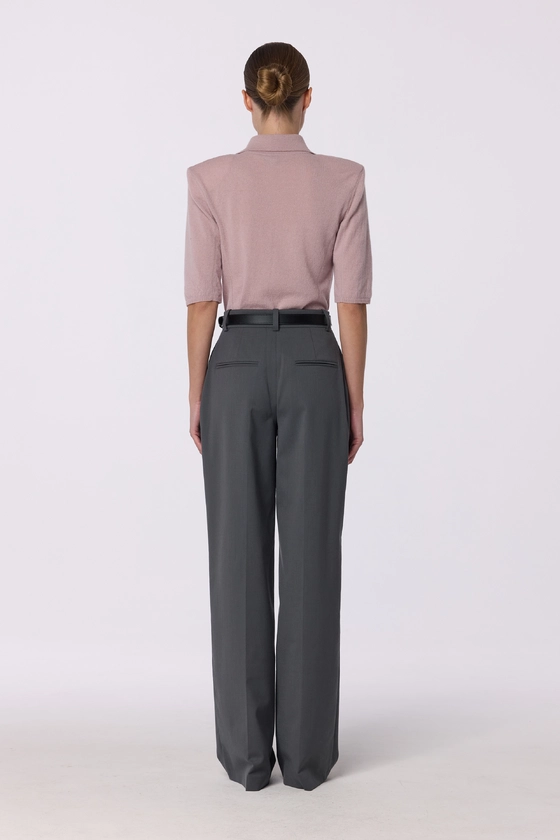 Брюки вовняні на середній посадці зі стрілками 