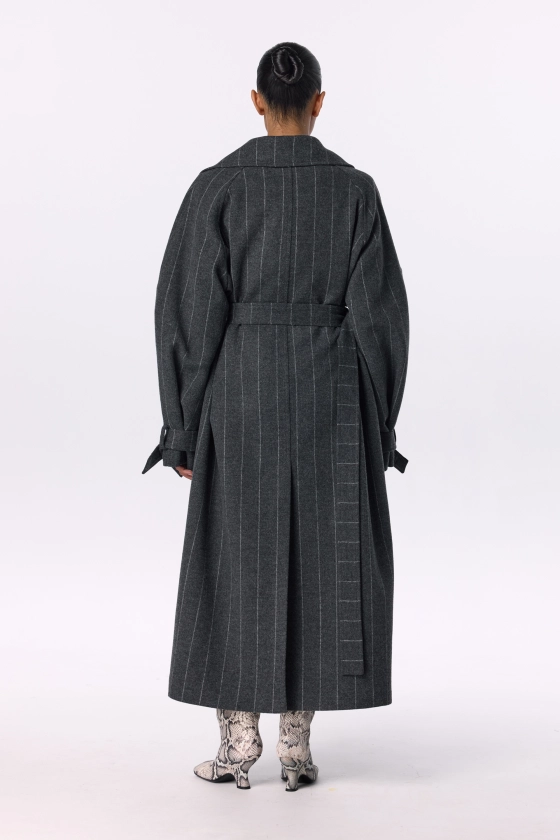 Maxi coat with dropped sleeves - photo 6
