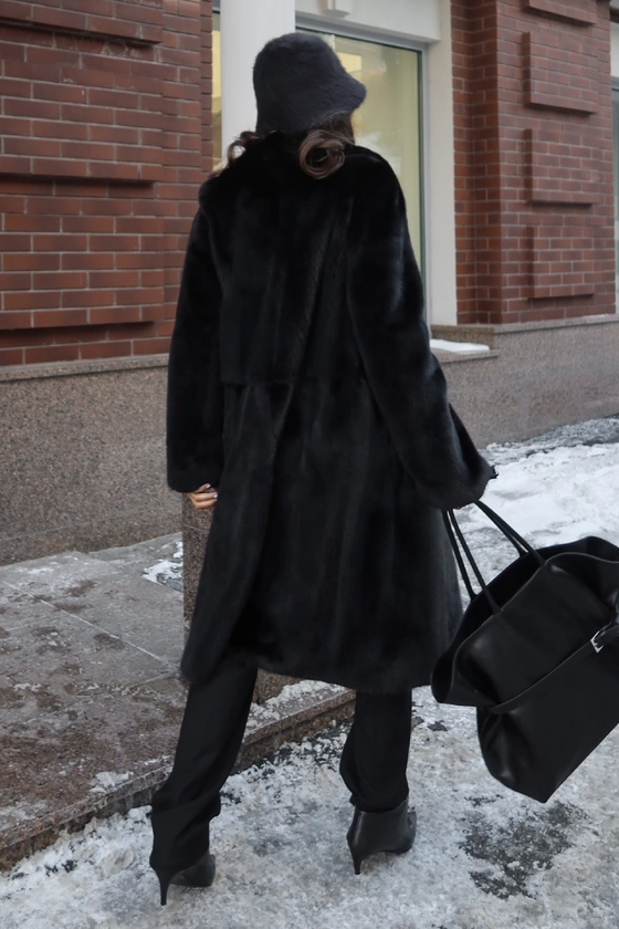 Вінтажна норкова шуба 