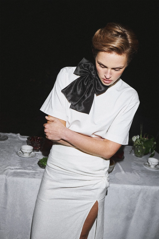 Linen maxi skirt with knot 