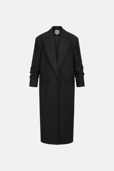 Пальто прямого крою зі збіркою на рукаві