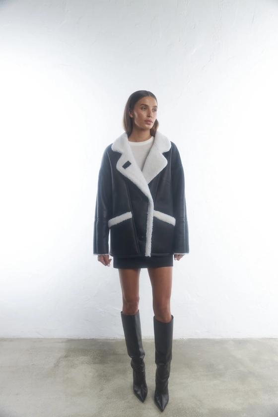 Дублянка оверсайз з накладними карманами 