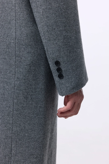 Пальто двобортне прямого крою