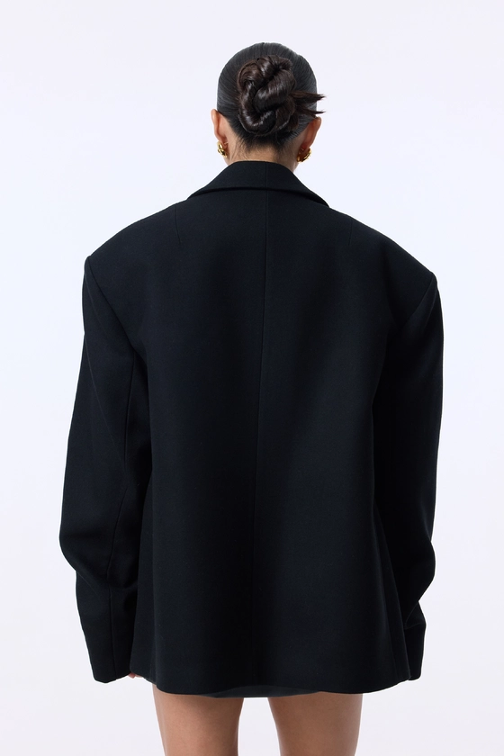 Пальто-жакет оверсайз із збіркою на рукаві 