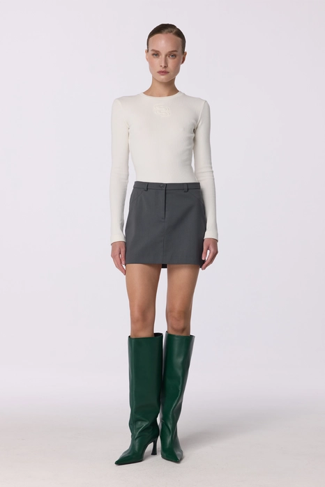 Woolen mini skirt with a mid-length fit