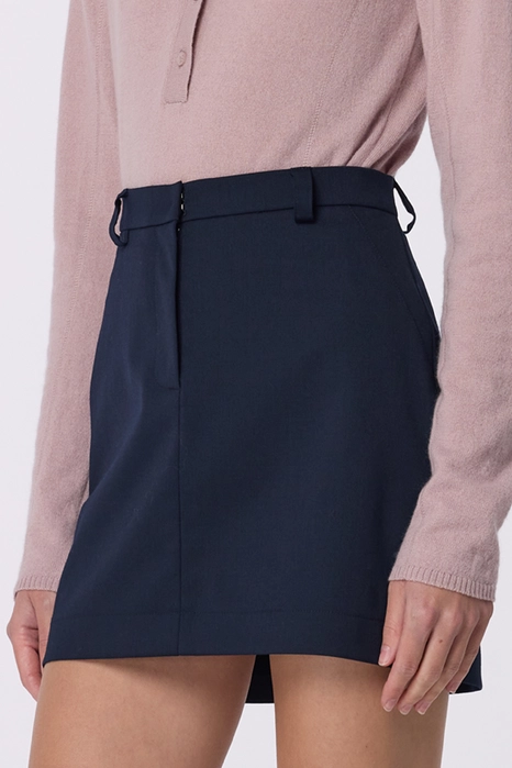 Woolen mini skirt with a mid-length fit