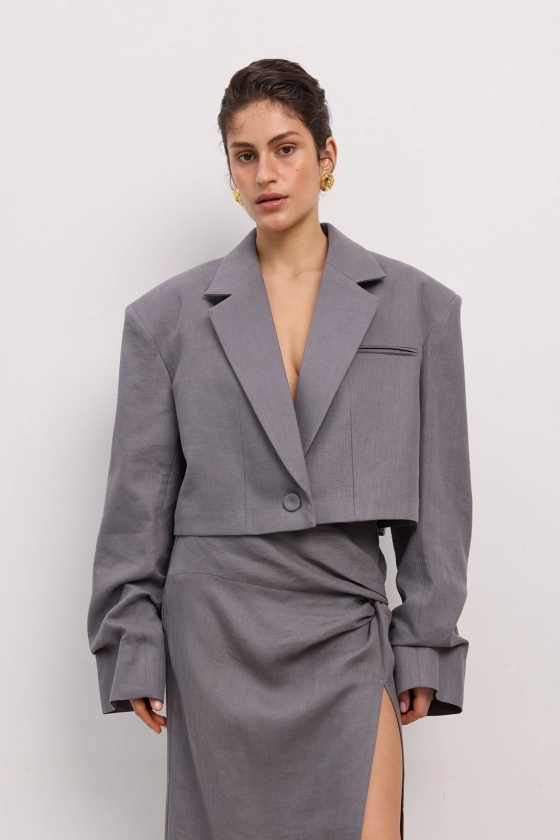 Cropped linen blazer with gathered details on the sleeves - photo 3