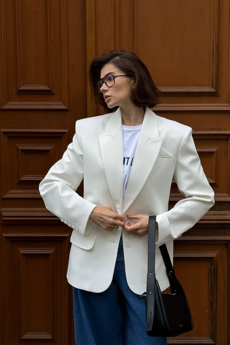 Жакет котоновий однобортний, приталений