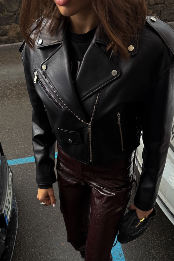 Куртка шкіряна зі шнурівкою 