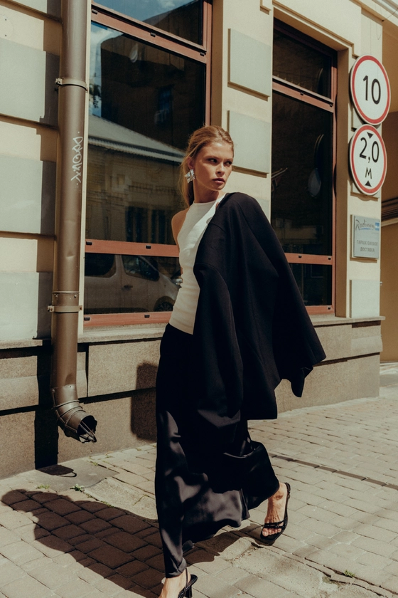 Майка довга 