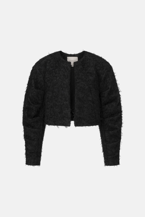 Бомбер пухнастий зі збіркою на рукаві 