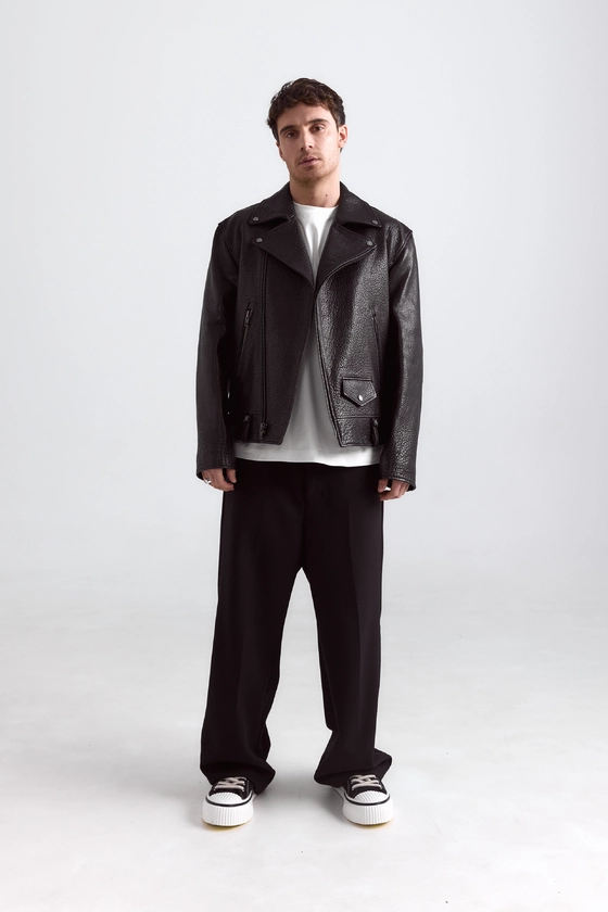 Шкіряна куртка зі структурованої шкіри 