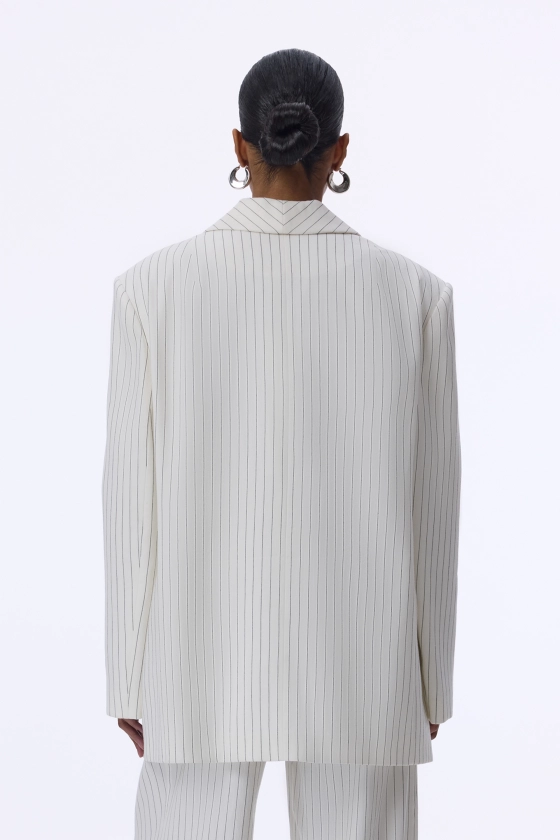 Oversized double-breasted linen blazer with shoulder pads - photo 4