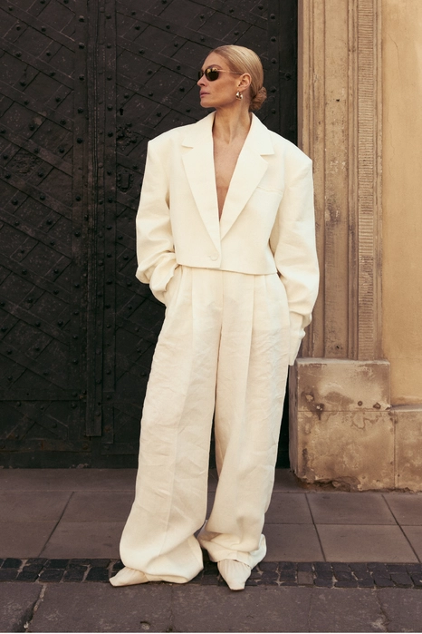 Жакет кроп лляний зі збіркою на рукаві