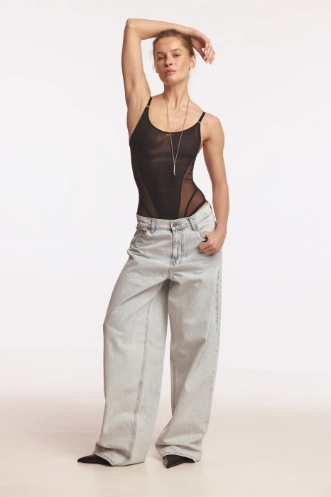 Джинси широкого крою