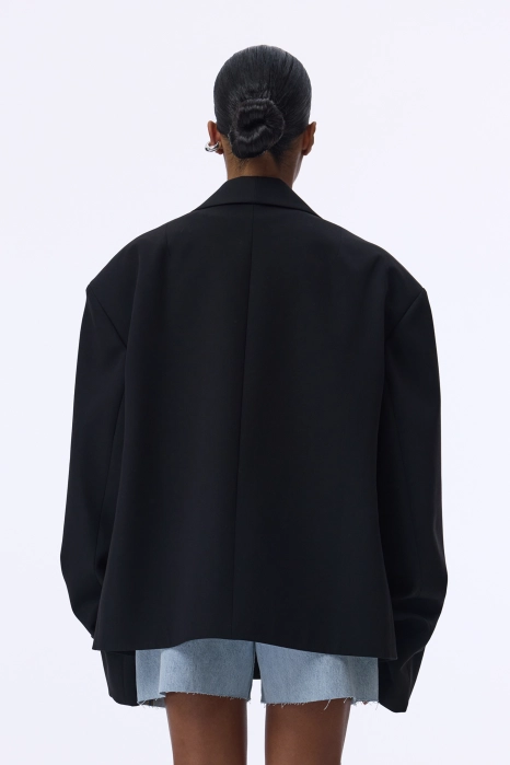 Oversized cotton blazer with gathering on the sleeve