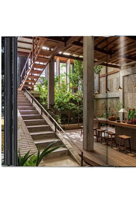 Книга Homes For Our Time 