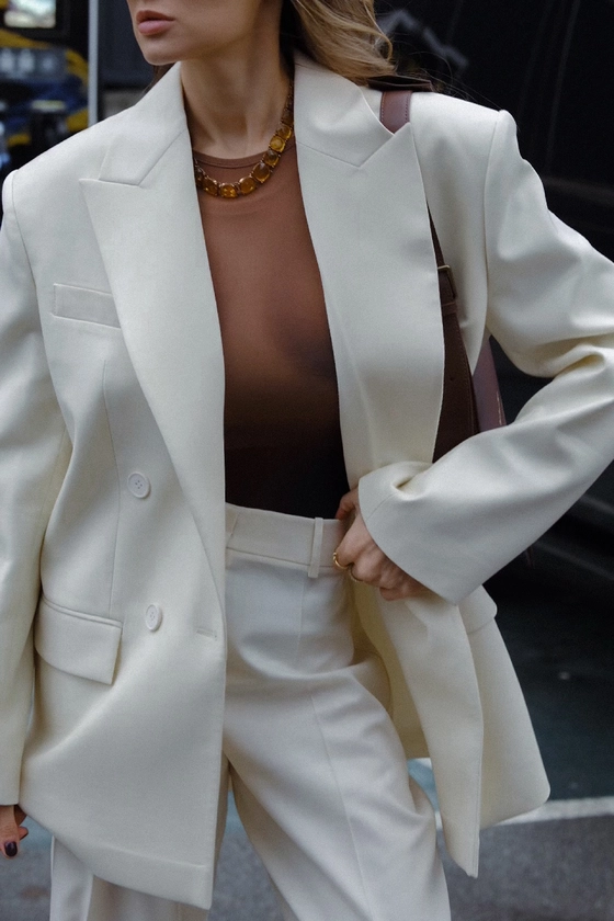 Брюки котонові на середній посадці зі стрілками 