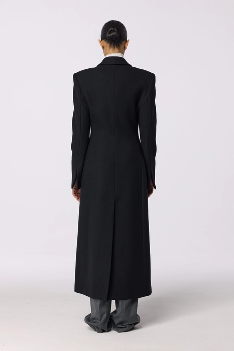 Fitted coat with accent shoulders