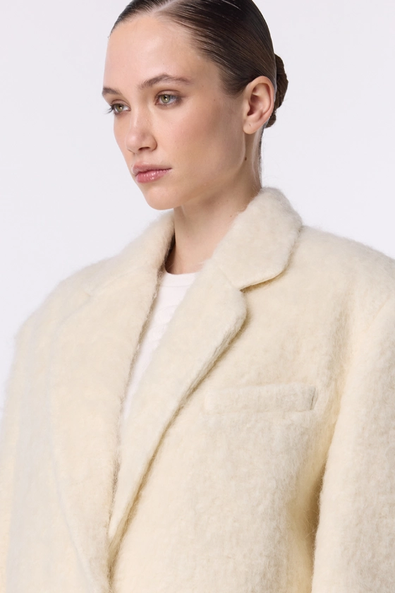 Пальто-жакет оверсайз з альпаки 