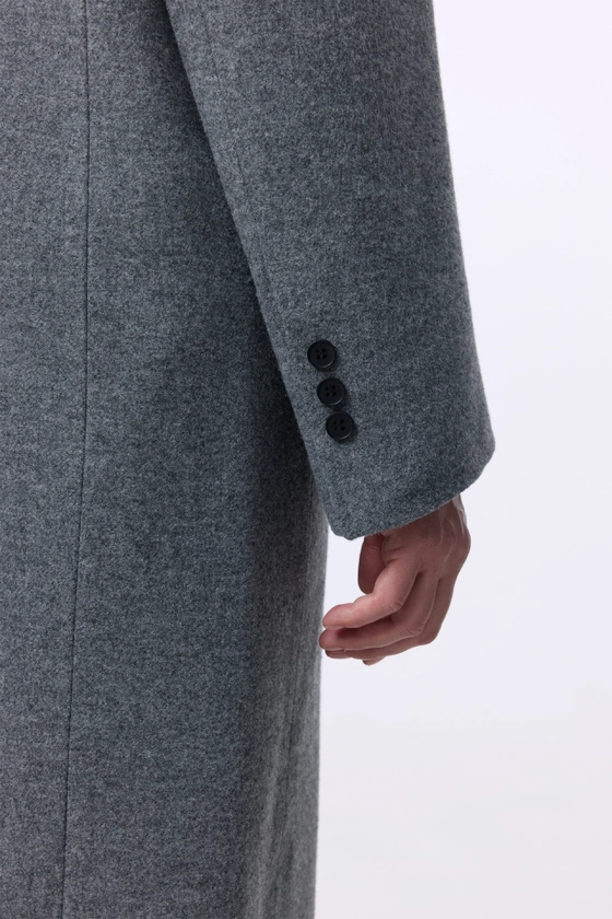 Пальто двобортне прямого крою 