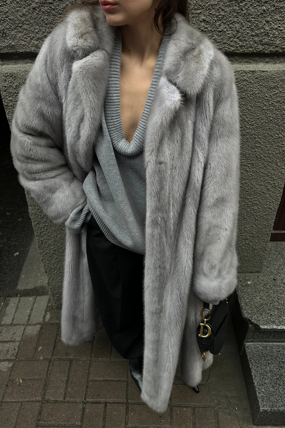 Вінтажна норкова шуба 