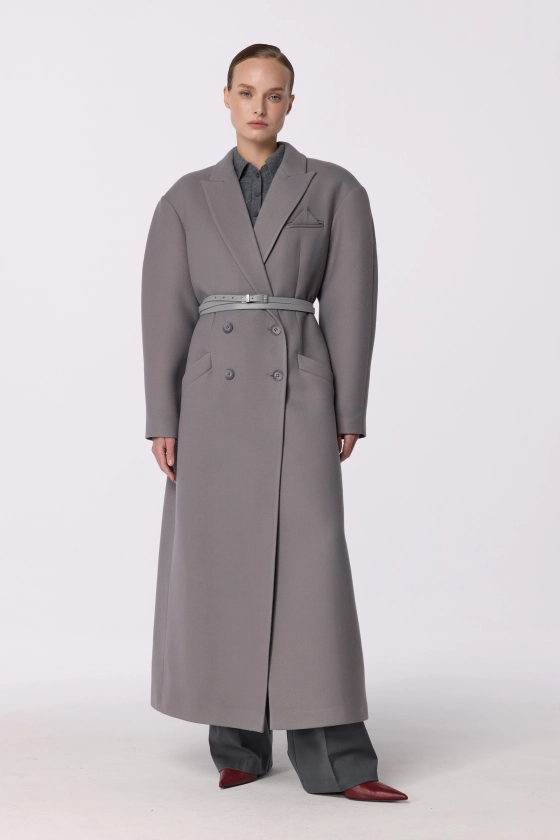 Двобортне пальто з акцентним плечем 